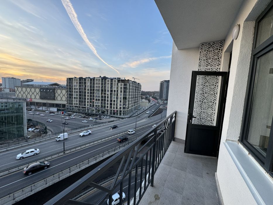 Новостройка 2/8/13 срочно сотилади