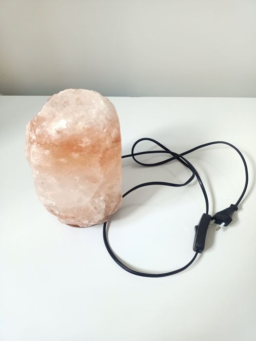 Лампа солевая настольная