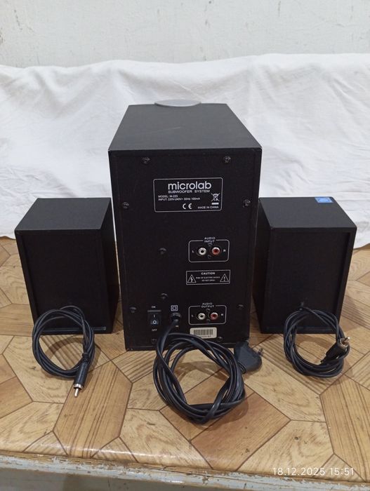 Microlab продаётся М-230.