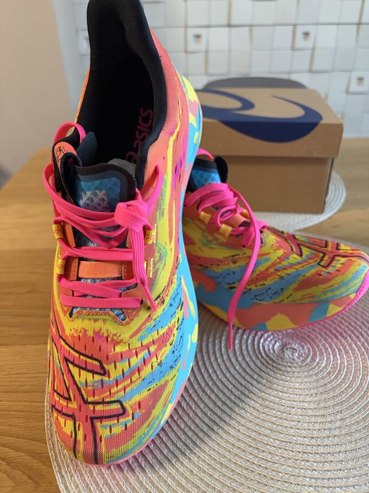 Маратонки Asics, чисто нови !!!