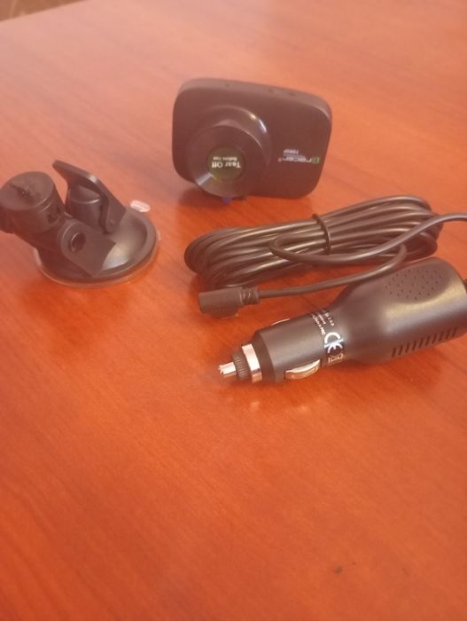 Tracker камера за кола/нова