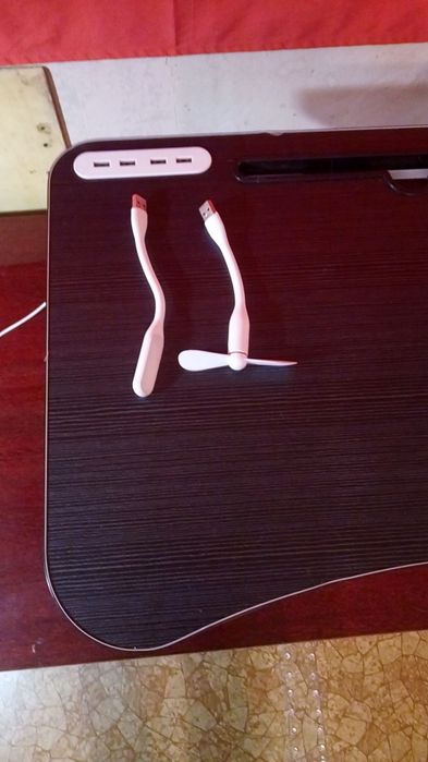 Детский столик .