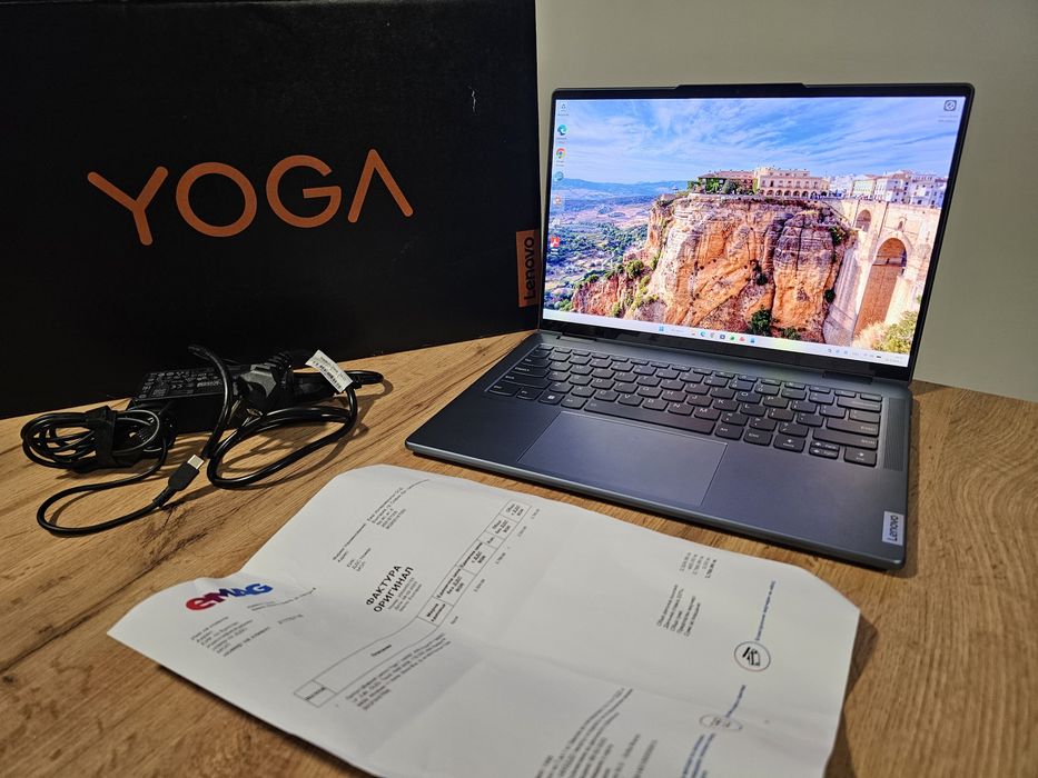 Lenovo Yoga 7 14ARB7 OLED TOUCH 90Hz 14" | AMD  Ryzen 7 6800U 8x4.70 Ghz| 32GB RAM | 1TB SSD | Radeon 680M | Windows 11