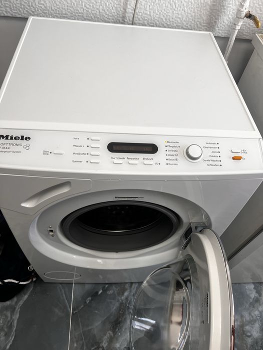 Vand masina de spalat Miele Softtronic