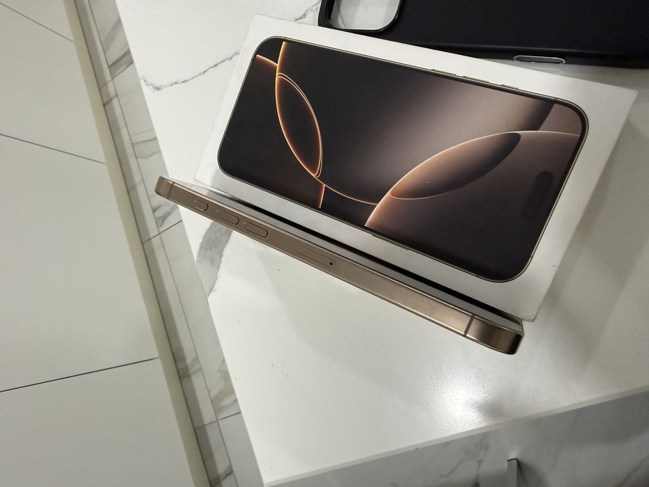 Iphone 16 Pro Max 512,Desert Titanium/ Baterie 94% / Neverlocked