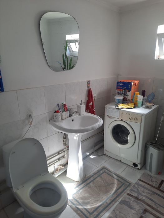 Большои теплыи дом!