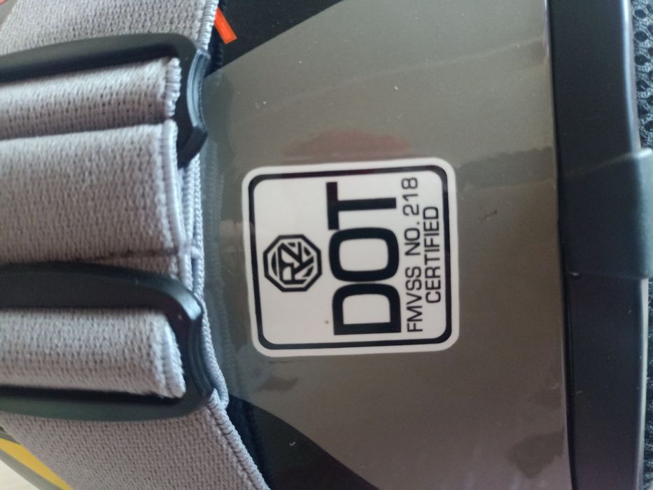 Шлем мотоциклетный