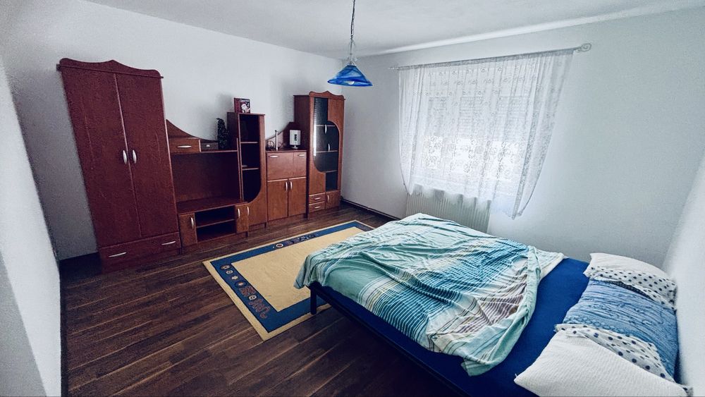 Casa pe nivel superba