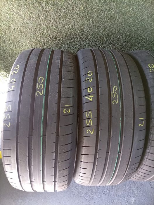 255 40 20 Goodyear și Bridgestone 150 lei bucata