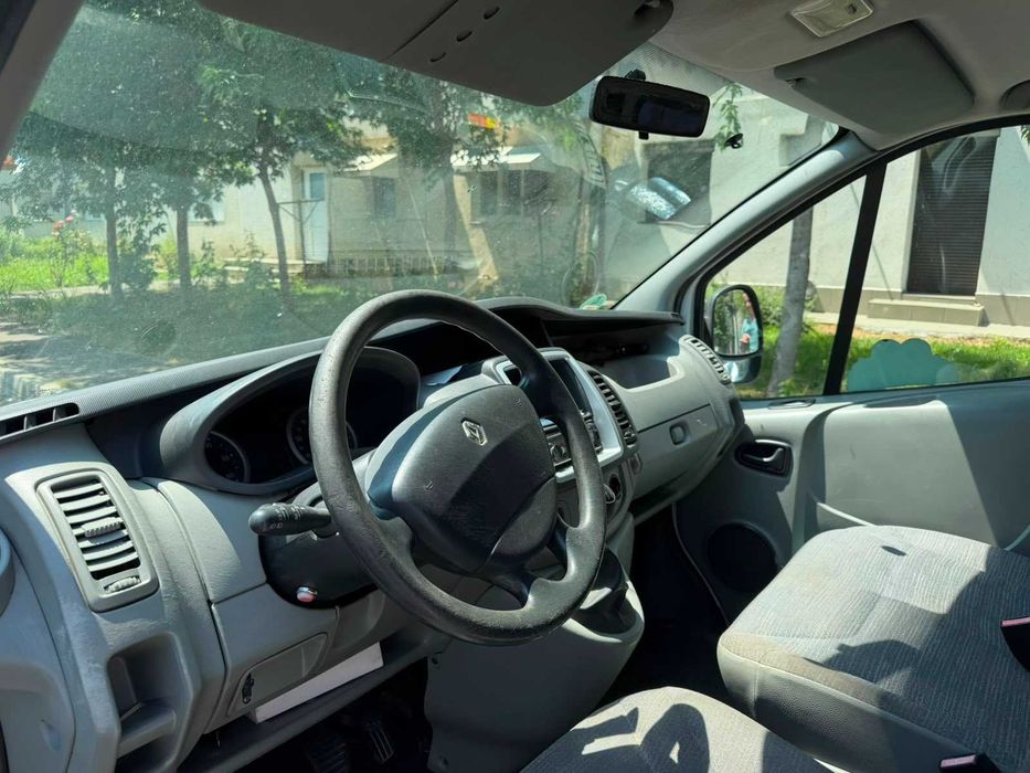 RENAULT Trafic 2010 — imagine 5
