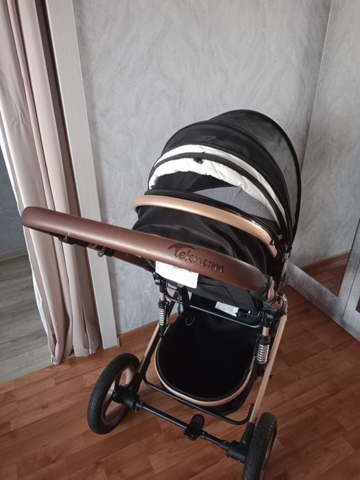 Детская коляска.