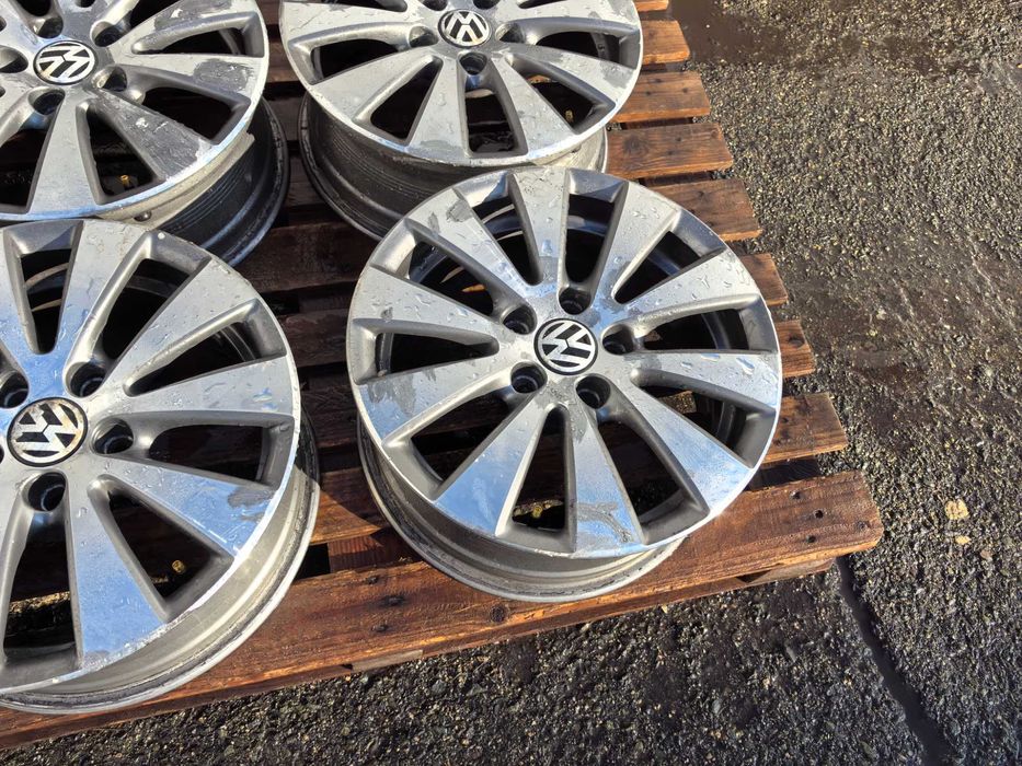 16 цола 5 х 112 мм Фолксваген / Шкода / Сеат / Ауди - 7 Инча / ЕТ 45
