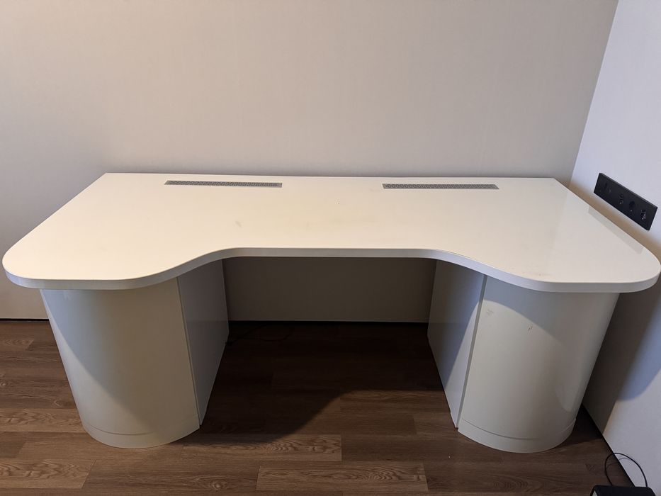 Рабочий стол 2м х 90