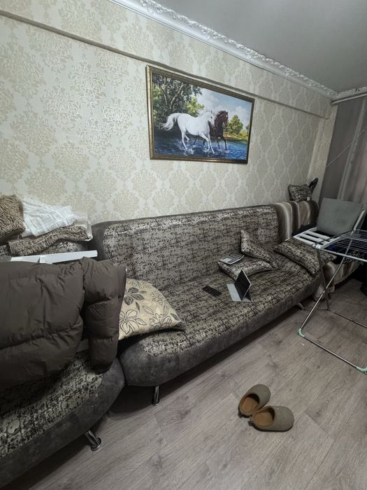 Продается диван с креслами