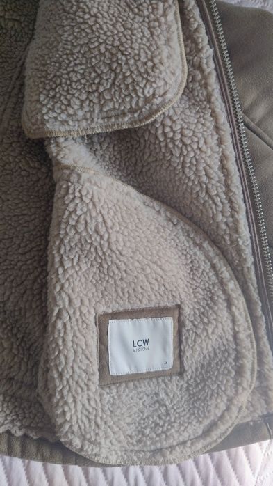 Мъжко яке М бежаво