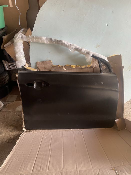 Kia Rio передний дверь