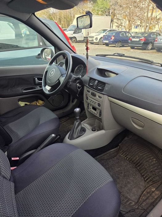 Vând Renault Symbol