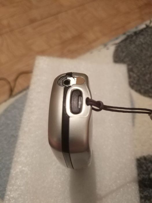 Кнопочный телефон LG W3ООО. 2002 год.