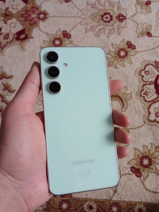 Samsung s24 fe 128 gb