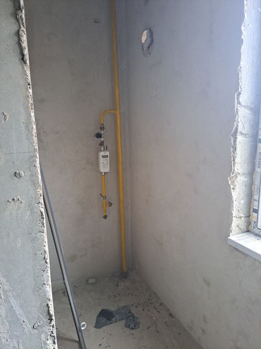 Продаются 2-ух. И 3-ёх комнатные квартиры.