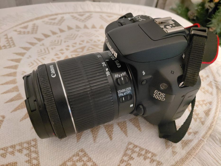 Aparat foto Canon impecabil!!