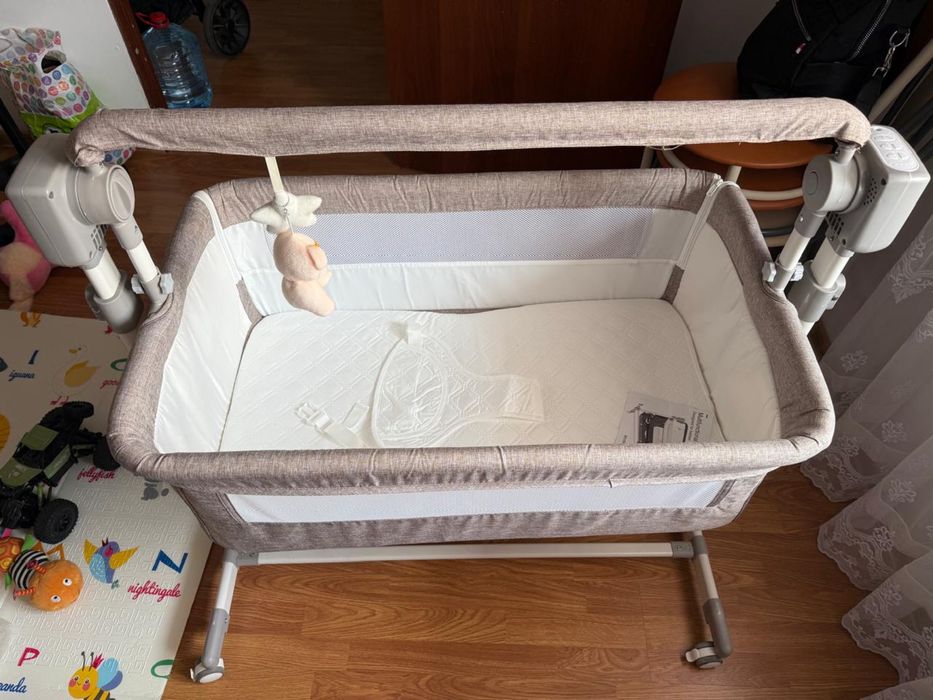 Манеж детская молочный