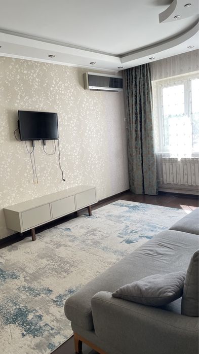 Сдам 2 комн улучшенную