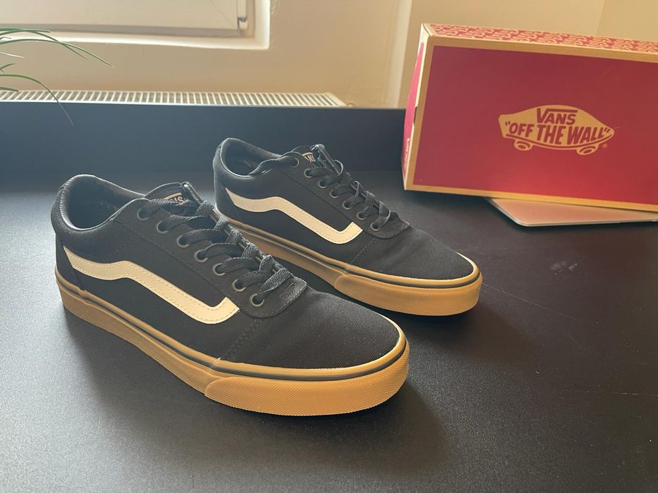 Pantofi VANS Ward (Canvas) Black/Gum mărime 43