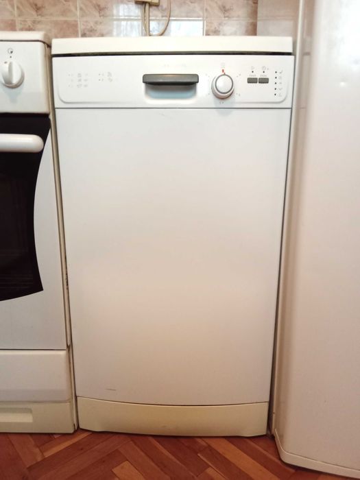 Хлад. Whirpool, съдомиялна Elektrolux, готв. печка Amica -  Обща цена.