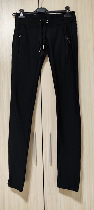 Дънки и панталони