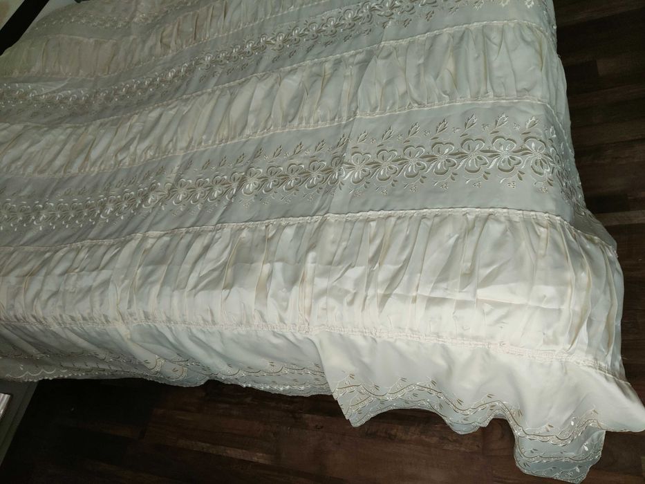 Кувертюра/ покривало за спалня