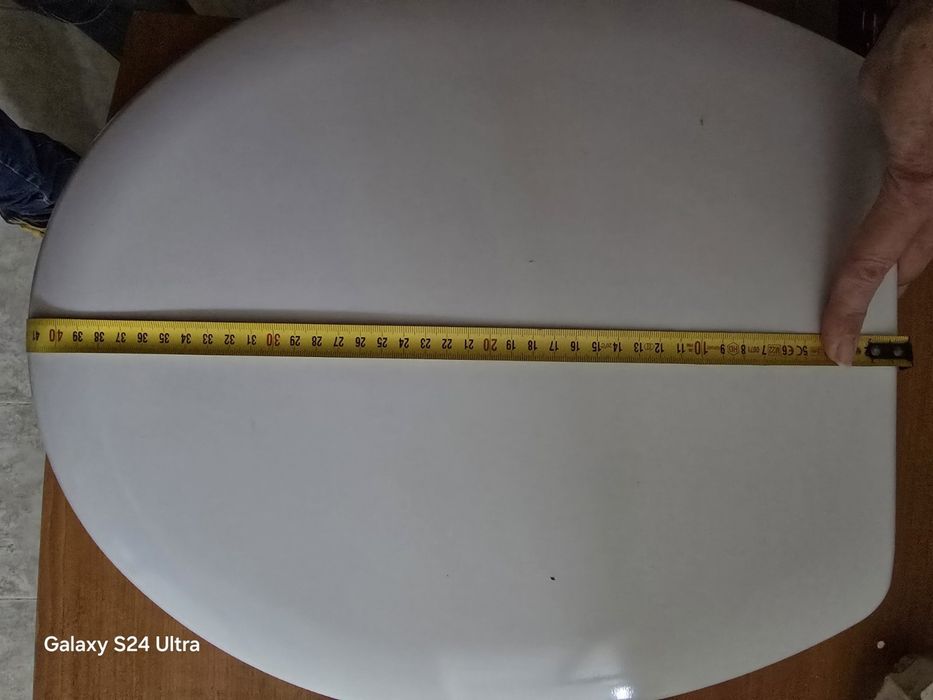 капак за тоалетна чиния