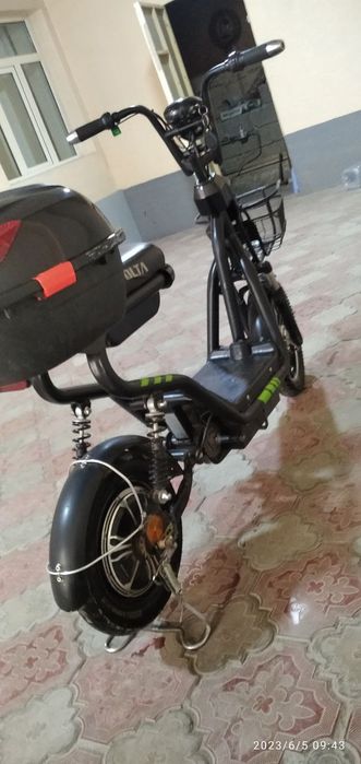 Скутер Volta электрскутер