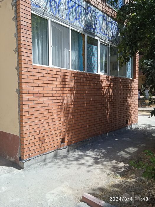 Дом построимКладка Облецовчни и Обычным Кирпича Балкона, Бригада ест