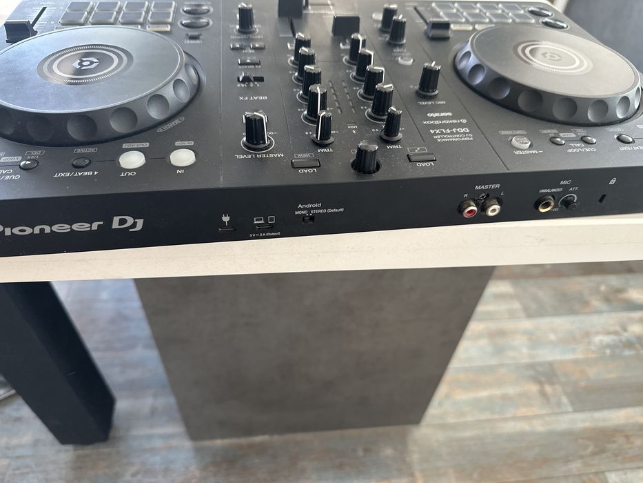 Controller DJ Pioneer DDJ-FLX4
