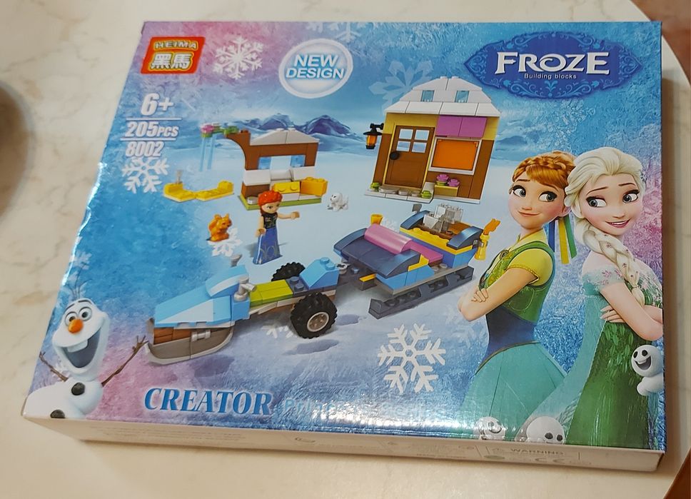 Детска занимателна игра FROZE Building Blocks