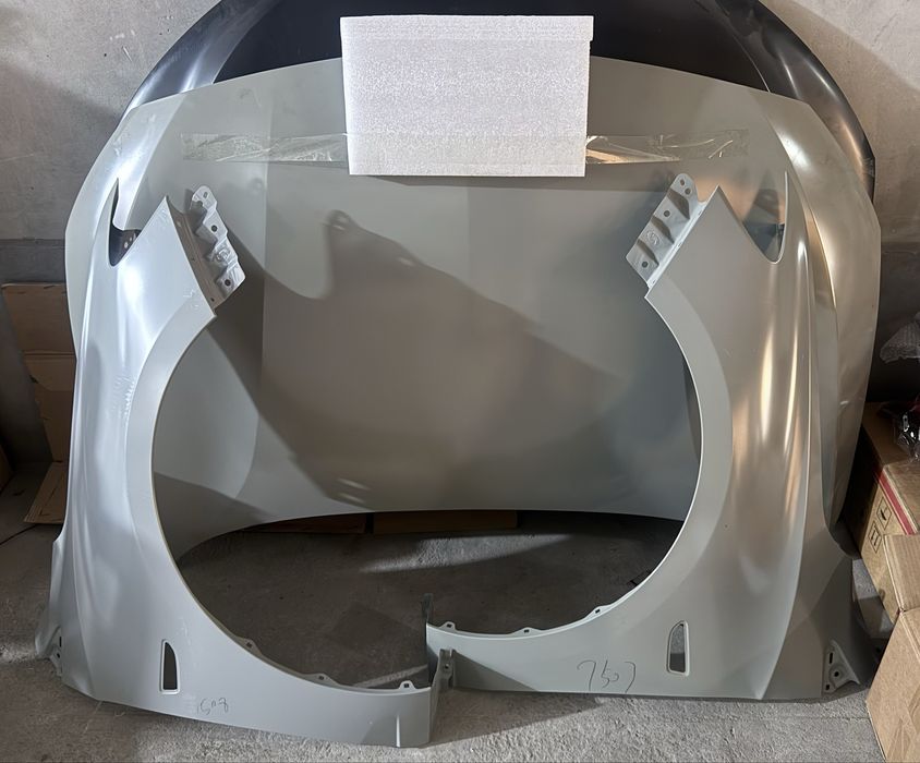 Monza Kapot va Krilo GM original