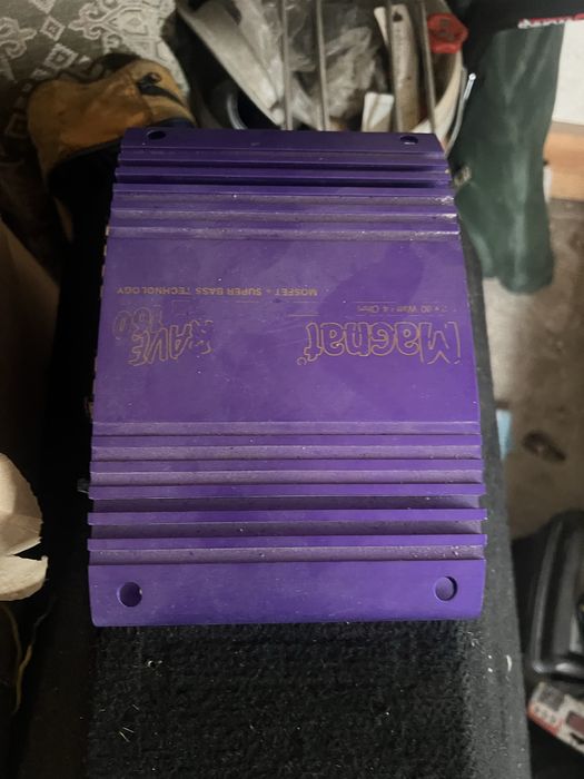 Бас каса с усилвател и сд