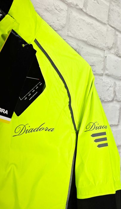 DIADORA Дамско яке водоустойчиво  размер S  НОВО