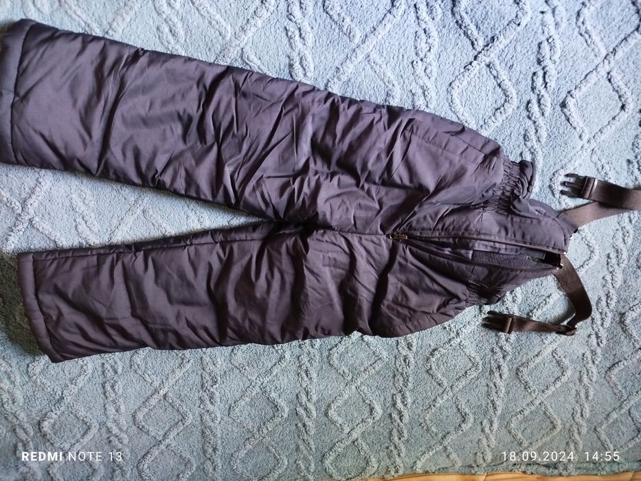 Продам куртку со штанами на зиму