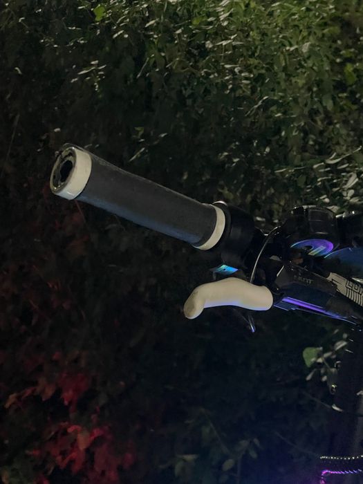 Dualtron thunder 1 white black