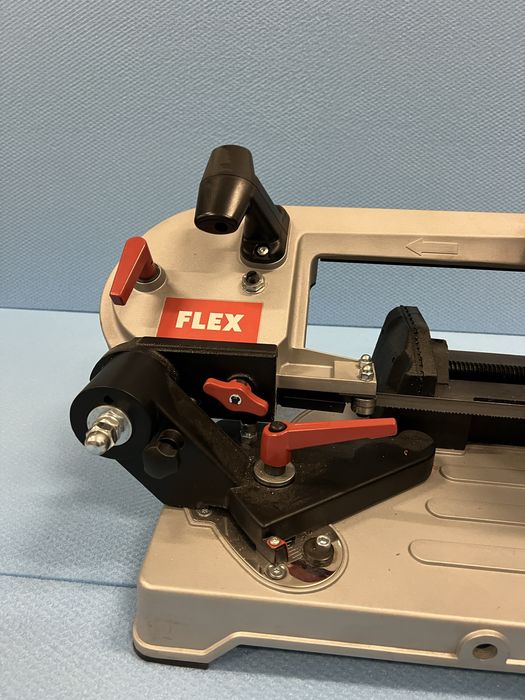Лентов трион за метал Flex SBG 4910