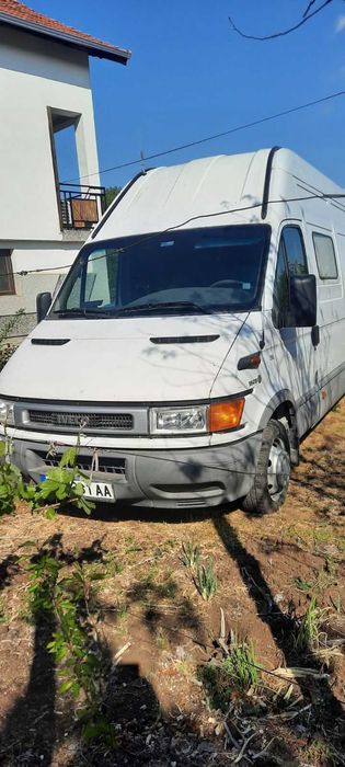 Товарен бус Iveco Daily