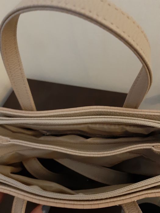 Нова дамска чанта