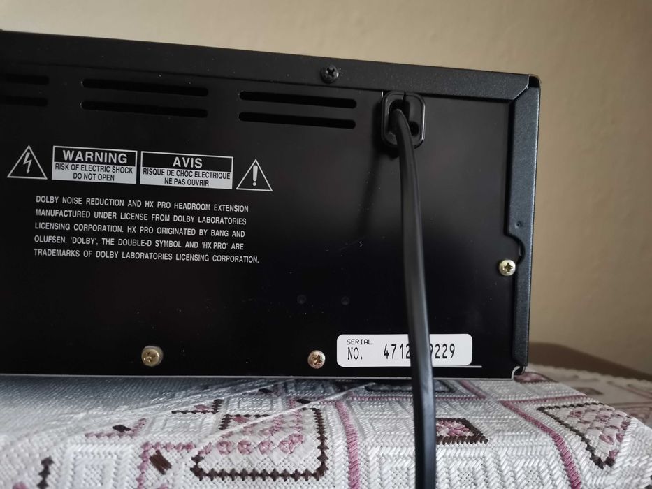 Двуглав касетен дек Onkyo TA-6211