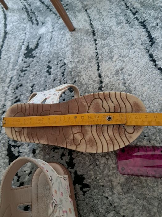 Детски  сандалети за момиче