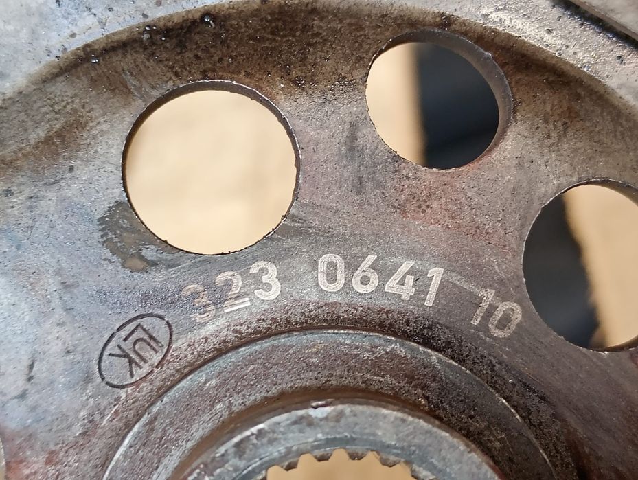 Volanta cu masa dubla Volkswagen Transporter T5 (2003 - 2009)AXC