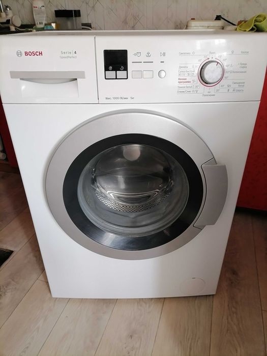 Стиральная Машинка автомат .