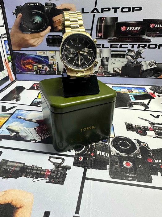 Ceas Fossil / CreativAmanet