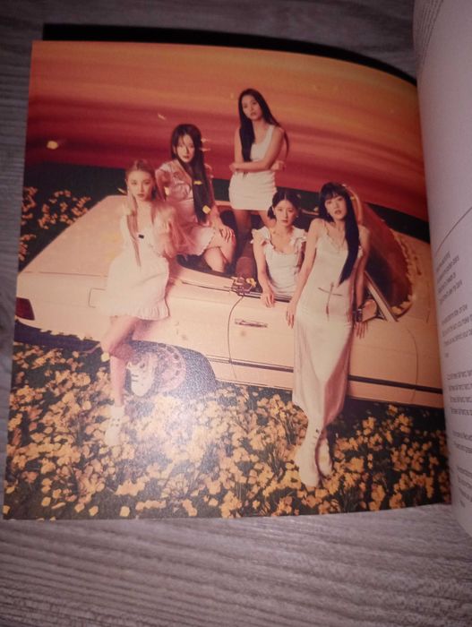 Albume (g)i-dle heat digipack group version și I burn winter version
